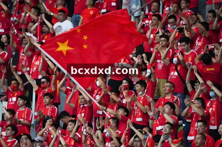 米兰 米兰数据观察：从下载曲线看游戏品类热度迁移与用户活跃节奏 配图